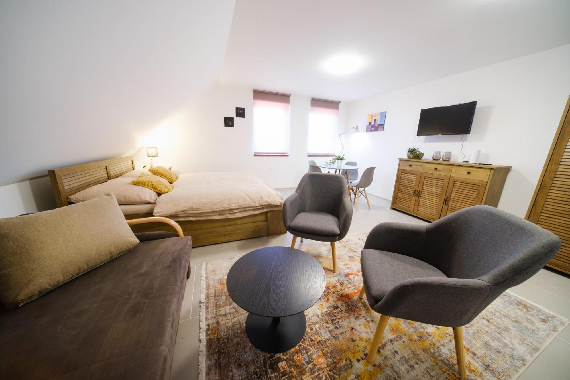 Apartman 1 Fklidu Зноймо Екстер'єр фото